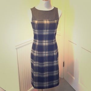 Wool plaid  fitted dress